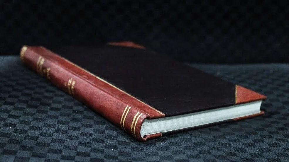 Arte de la lectura : teoria / por D. Rufino Blanco y Sanchez; con una introduccion sobre el lenguaje por D. Jose Maria Bris y Sanchez (1899) [Leatherbound]